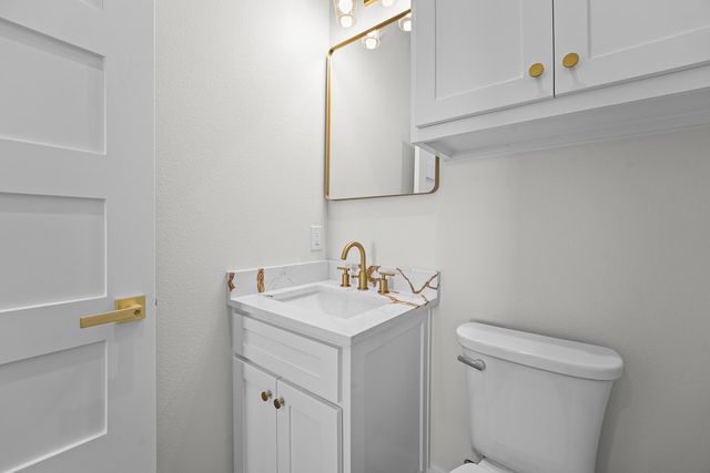 13405 E County Rd 110, Midland, TX 79706