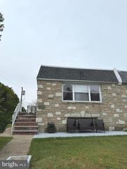 7836 LORNA DR, Philadelphia, PA 19111