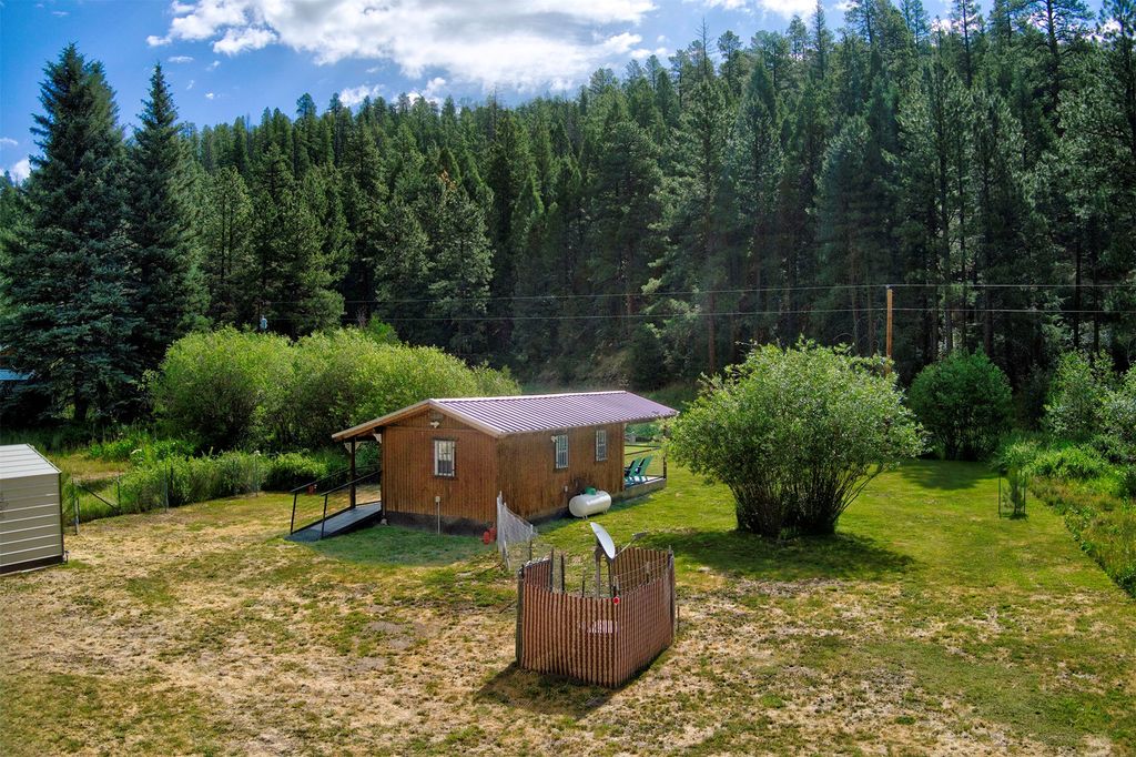Image 25 of property listing at 26821 New Mexico Highway 126, Jemez Springs, NM 87025