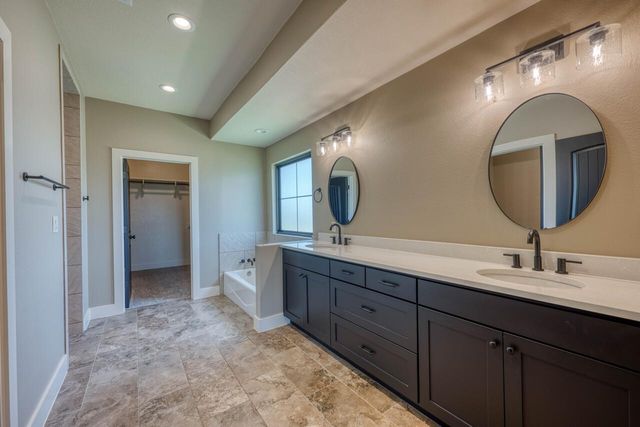187 Lila LN, Bertram, TX 78605