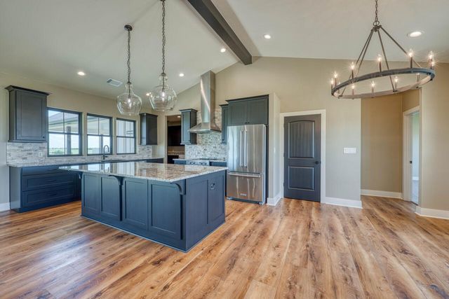 187 Lila LN, Bertram, TX 78605