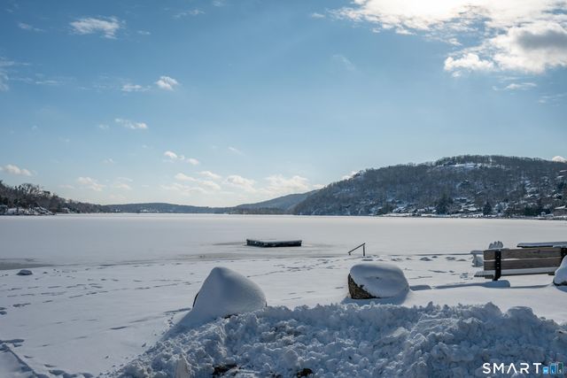 9 North Beach Drive, New Fairfield, CT 06812