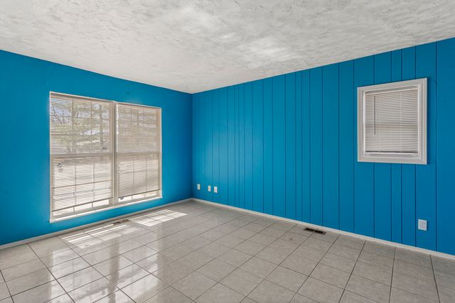 1616 Hunter Street, Urbana, IL 61802