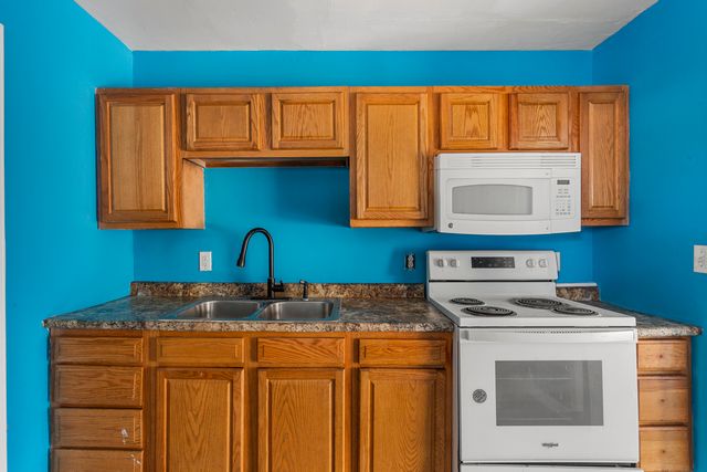 1616 Hunter Street, Urbana, IL 61802