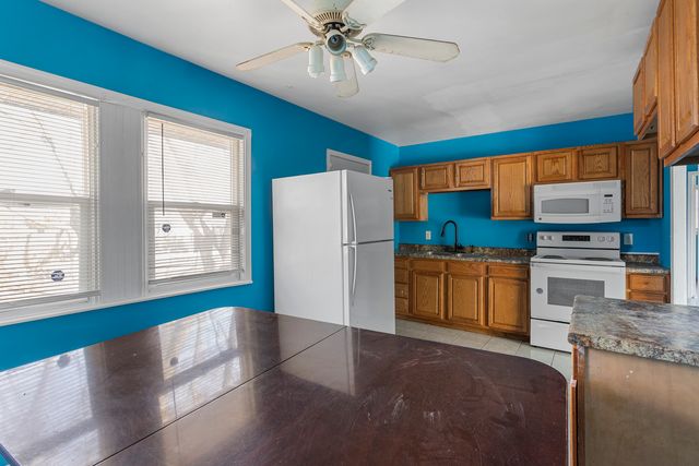 1616 Hunter Street, Urbana, IL 61802