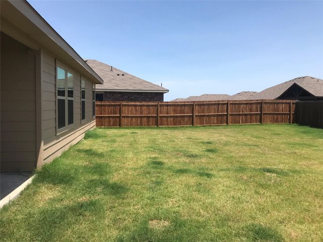 308 Saw Mill Road, Royse City, TX 75189