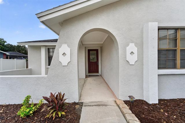 3414 KING GEORGE LANE, Seffner, FL 33584