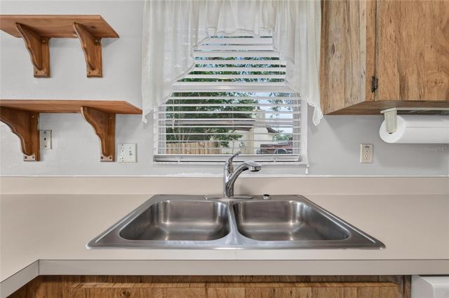 3414 KING GEORGE LANE, Seffner, FL 33584