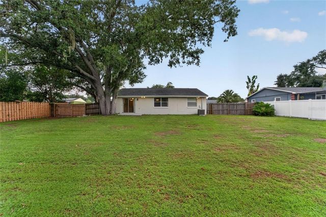 3414 KING GEORGE LANE, Seffner, FL 33584