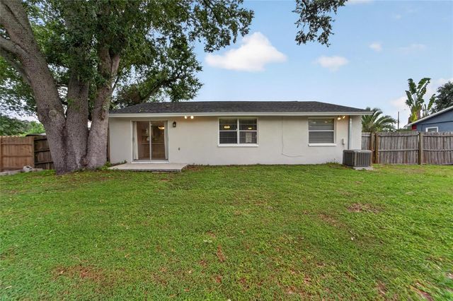 3414 KING GEORGE LANE, Seffner, FL 33584