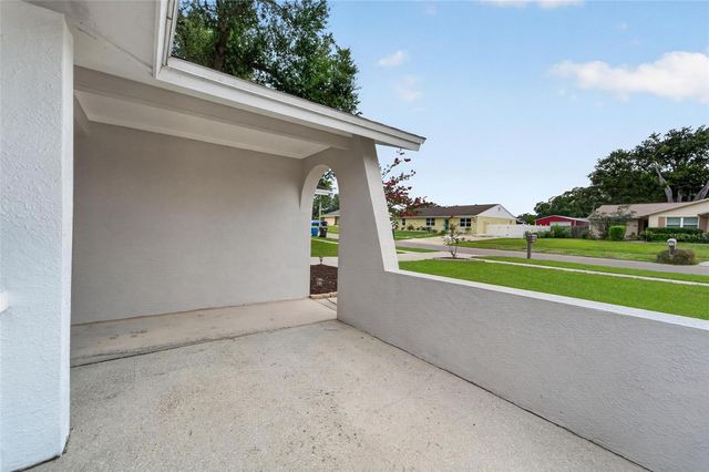 3414 KING GEORGE LANE, Seffner, FL 33584