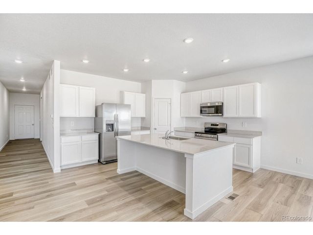 3151 E 152nd Cir, Thornton, CO 80602