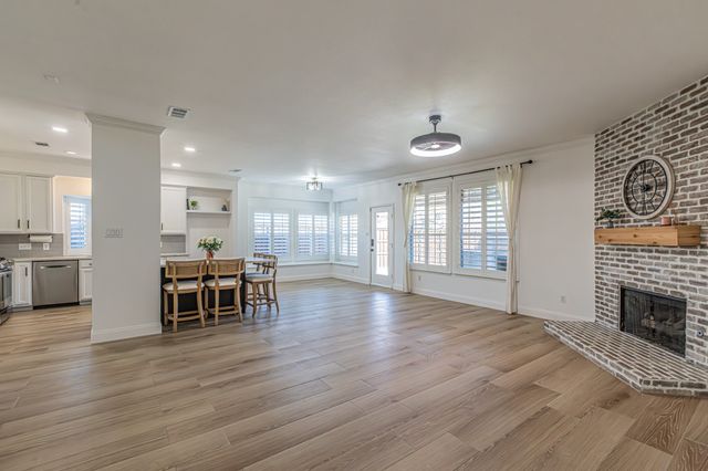 12392 Hawk Creek Drive, Frisco, TX 75033