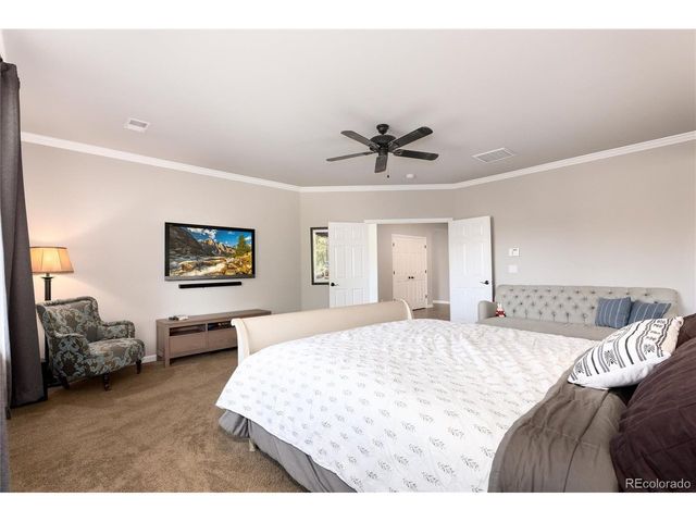 25551 E Indore Dr, Aurora, CO 80016
