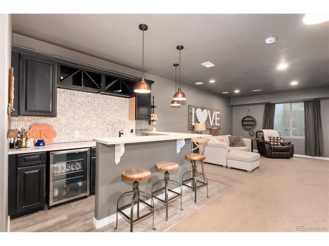 25551 E Indore Dr, Aurora, CO 80016