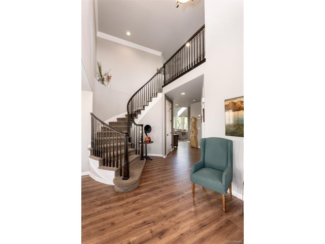 25551 E Indore Dr, Aurora, CO 80016