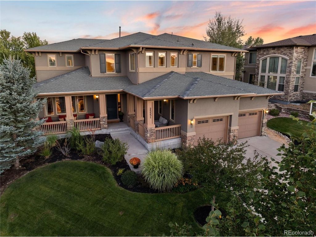 25551 E Indore Dr, Aurora, CO 80016