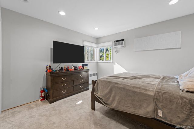 1743 James Street, Merrick, NY 11566