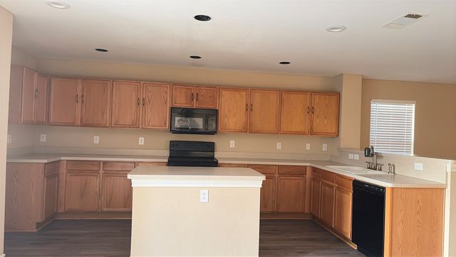 6213 Balcony Lane, Dallas, TX 75241