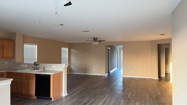 6213 Balcony Lane, Dallas, TX 75241