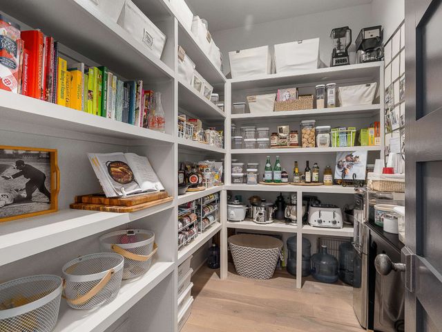 115 Page Rd, Nashville, TN 37205