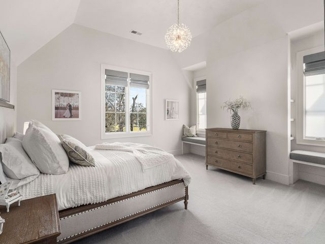 115 Page Rd, Nashville, TN 37205