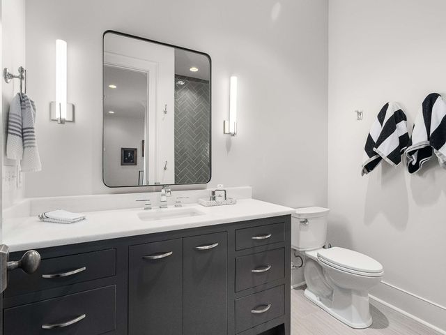 115 Page Rd, Nashville, TN 37205