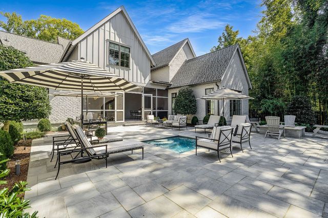 115 Page Rd, Nashville, TN 37205