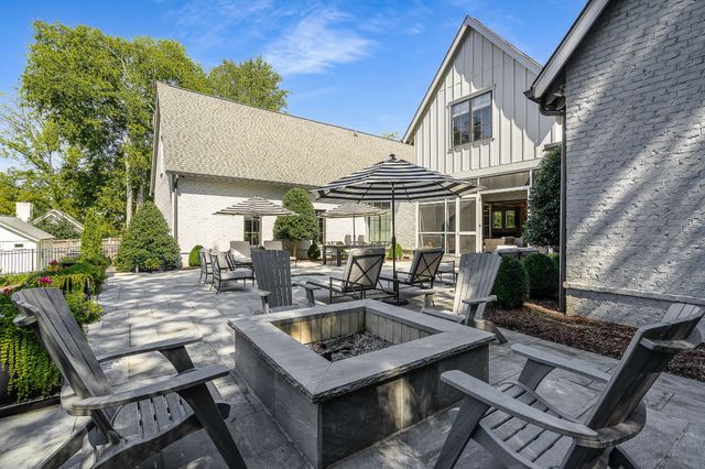 115 Page Rd, Nashville, TN 37205