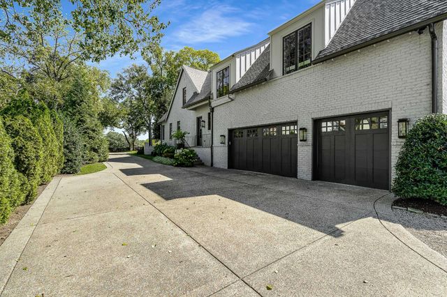 115 Page Rd, Nashville, TN 37205