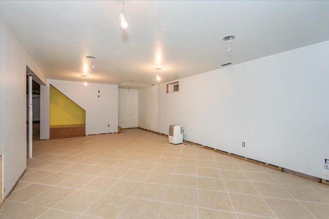 5426 S Darrow Rd, Superior, WI 54880