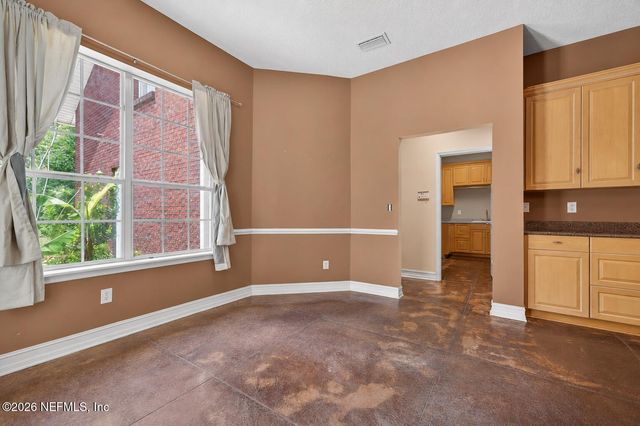 241 PIONEER Trail, Palatka, FL 32043
