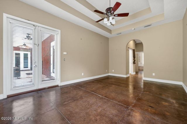 241 PIONEER Trail, Palatka, FL 32043