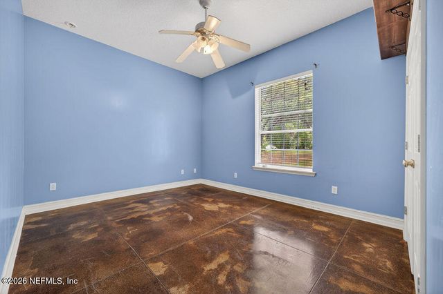 241 PIONEER Trail, Palatka, FL 32043