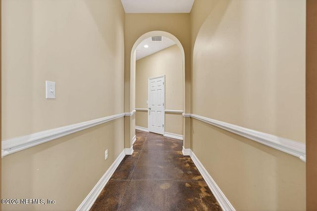 241 PIONEER Trail, Palatka, FL 32043