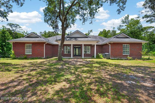 241 PIONEER Trail, Palatka, FL 32043
