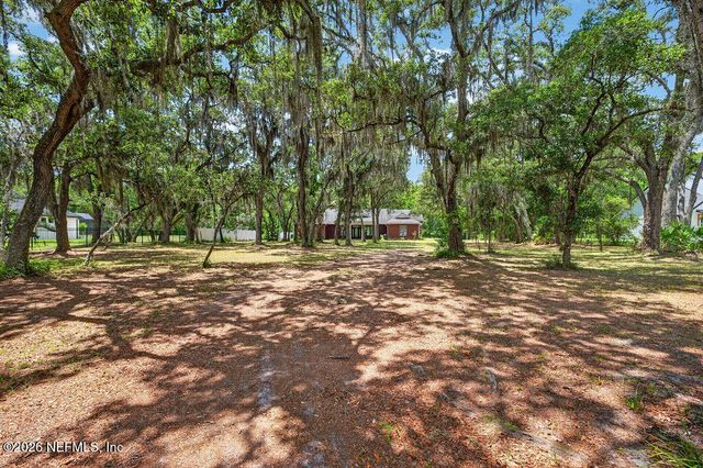 241 PIONEER Trail, Palatka, FL 32043