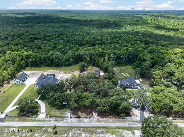 241 PIONEER Trail, Palatka, FL 32043