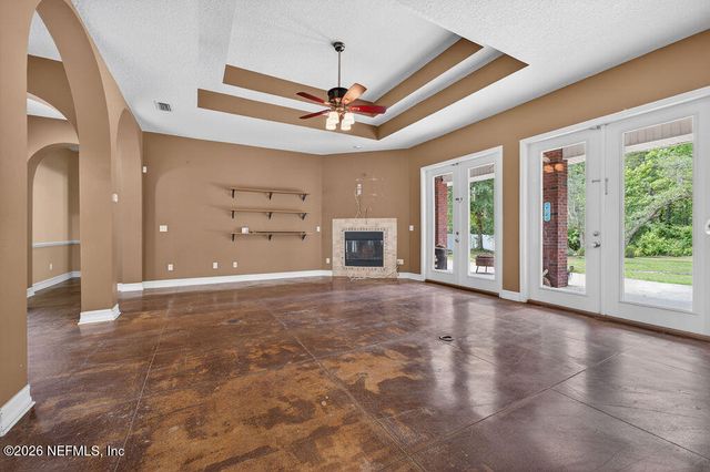 241 PIONEER Trail, Palatka, FL 32043