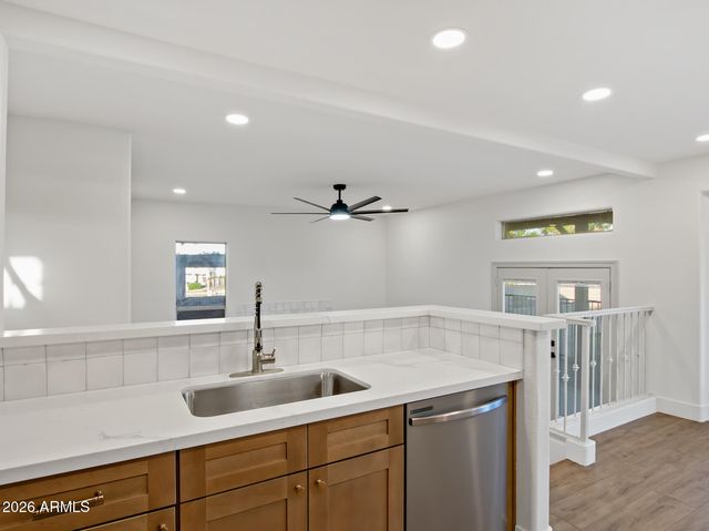 3025 S CASCADE Place, Chandler, AZ 85248