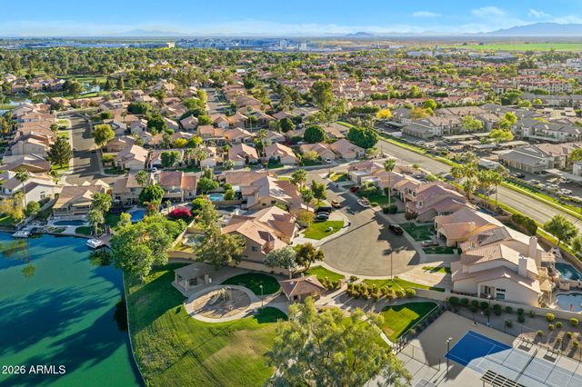 3025 S CASCADE Place, Chandler, AZ 85248