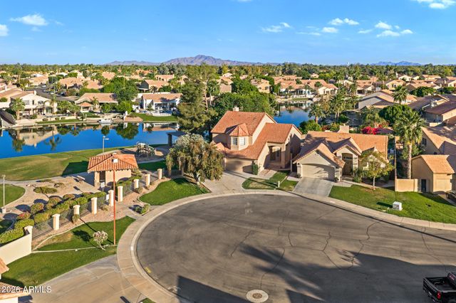 3025 S CASCADE Place, Chandler, AZ 85248