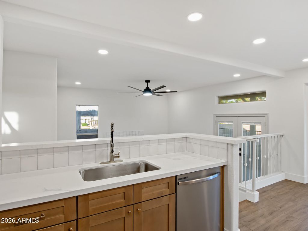 Image 23 of property listing at 3025 S CASCADE Place, Chandler, AZ 85248