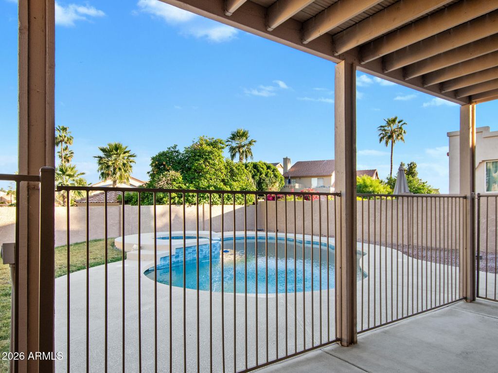 Image 43 of property listing at 3025 S CASCADE Place, Chandler, AZ 85248