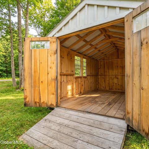 594 S Shore Road, Delanson, NY 12053