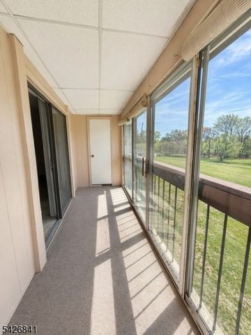278 Crosse Dr 3F, Monroe Twp., NJ 08831
