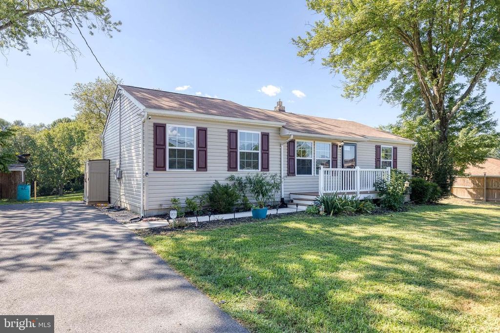 2547 ARTHUR AVE, Sykesville, MD 21784