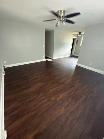 724 MENTOR AVE, Capitol Heights, MD 20743