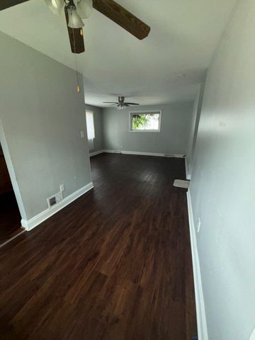 724 MENTOR AVE, Capitol Heights, MD 20743