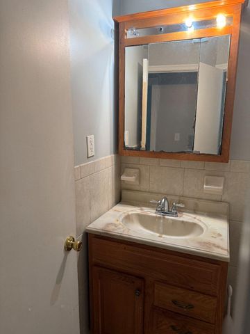 724 MENTOR AVE, Capitol Heights, MD 20743